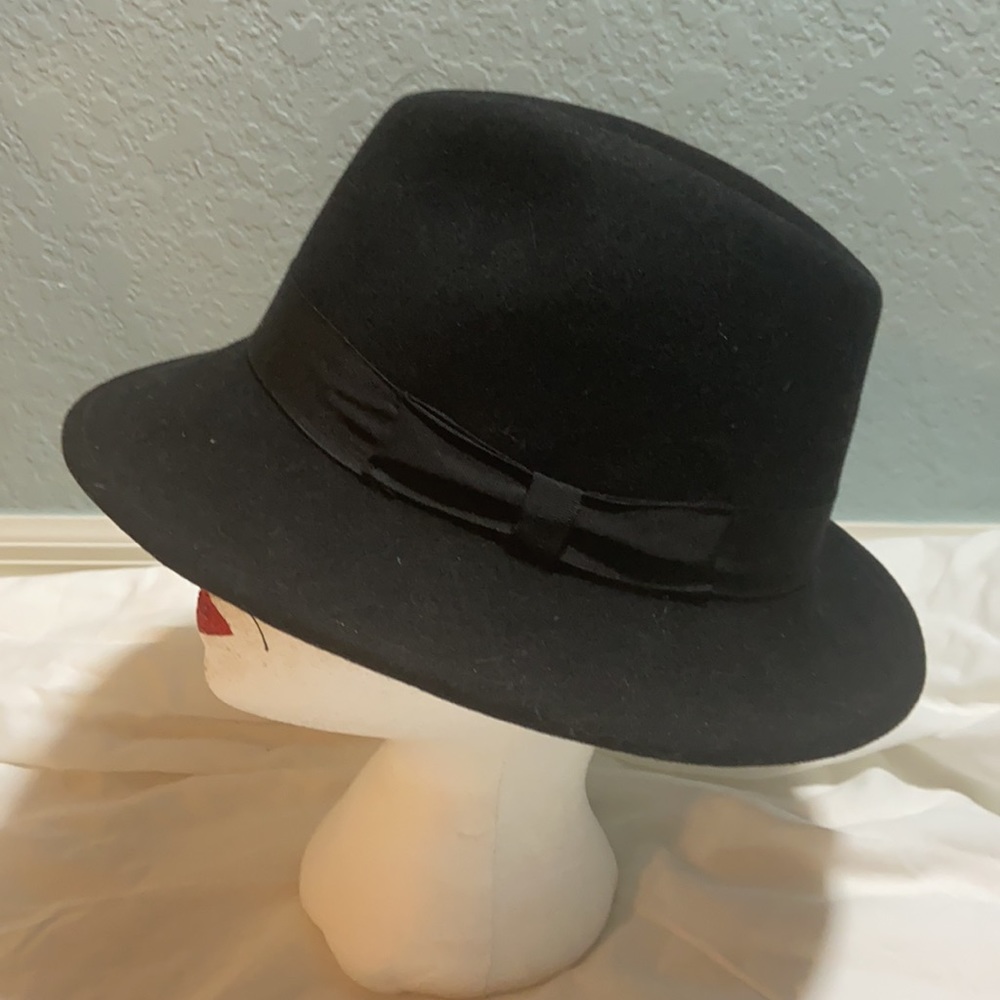 Like new Jaxon wool fedora hat